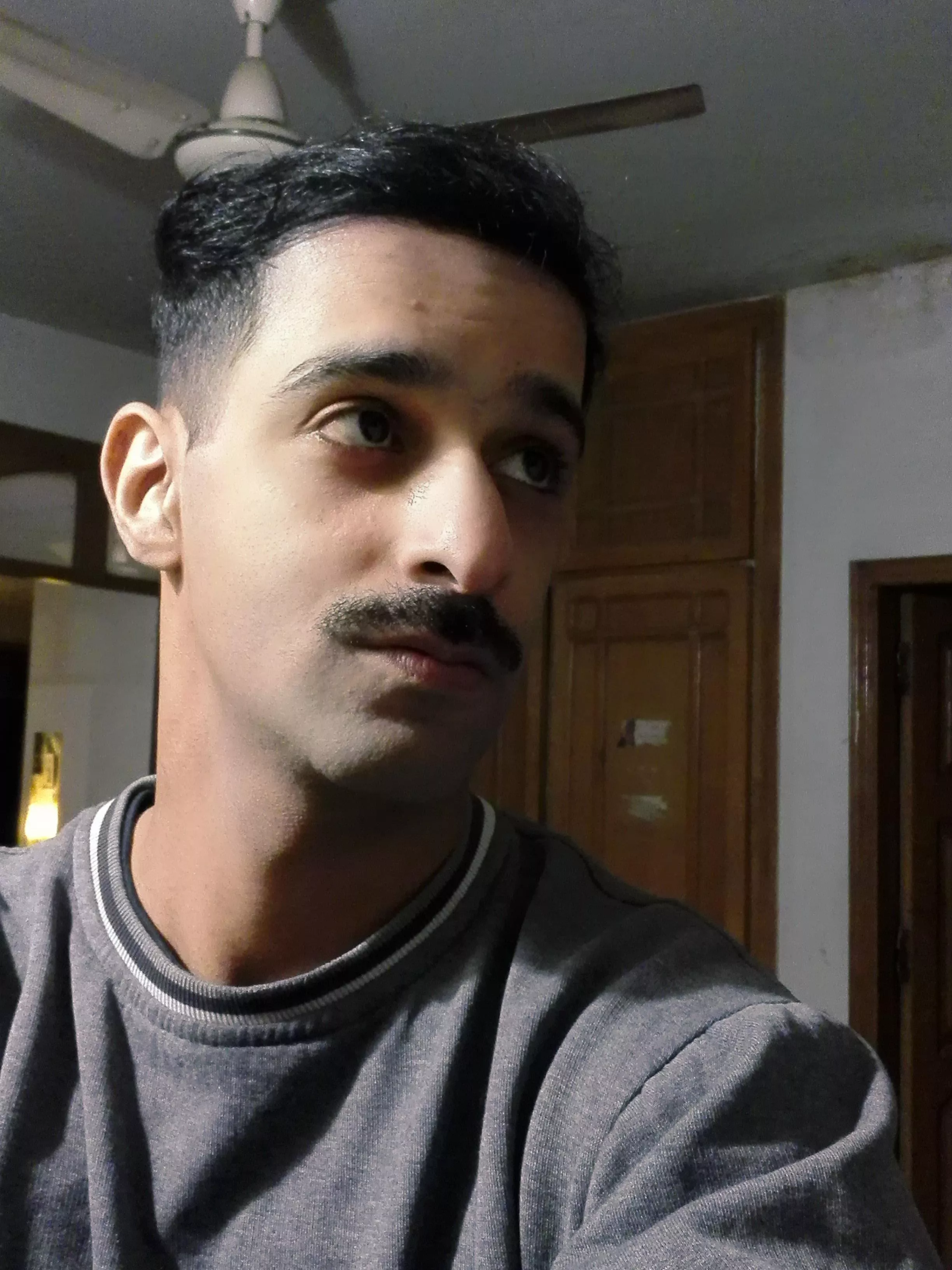 24 M. Moustaches are so underrated!