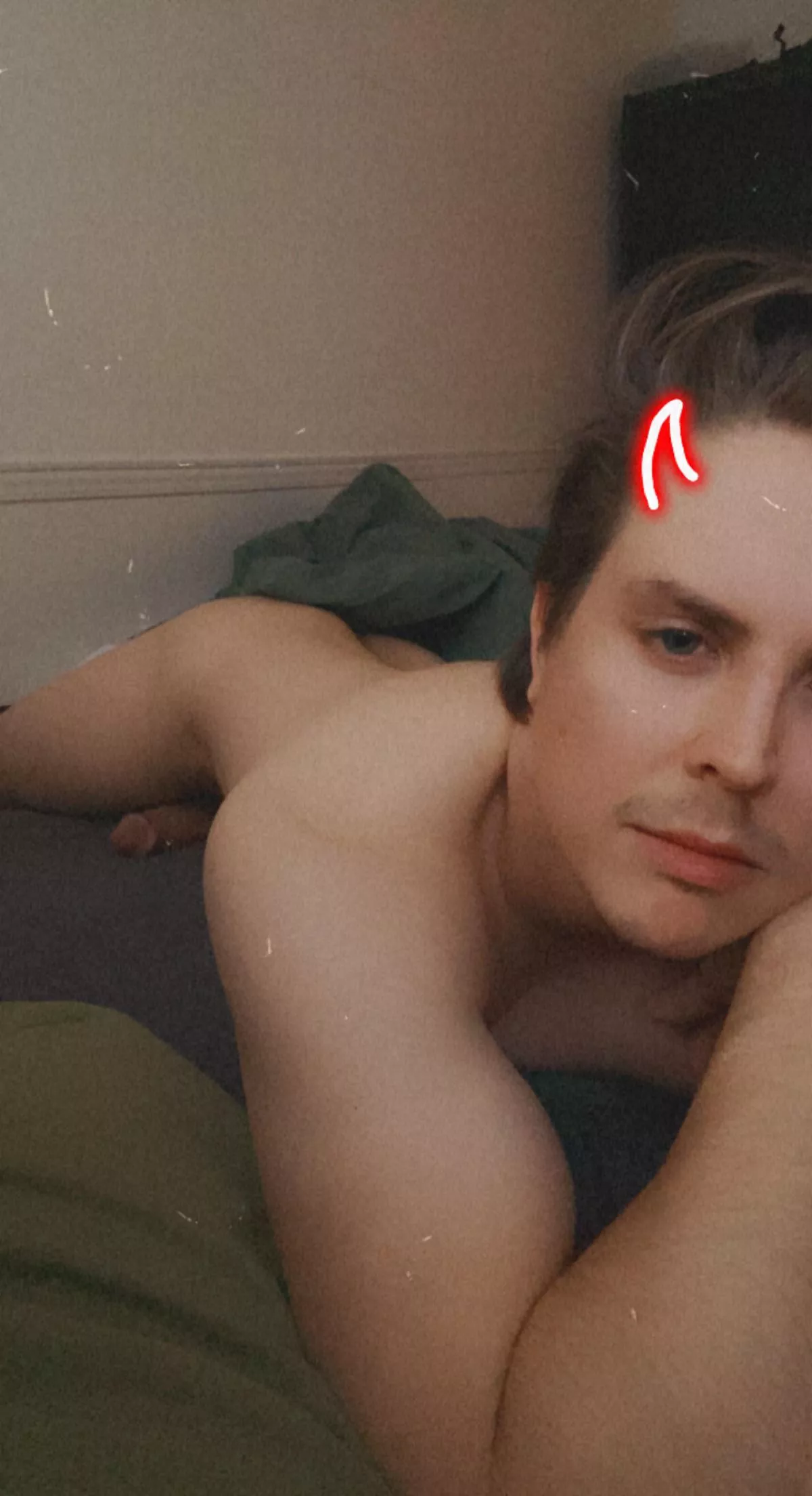 26 hey im just a slutty friendly guy that also like to have a convo, come say hi! Snap: theslutchris2