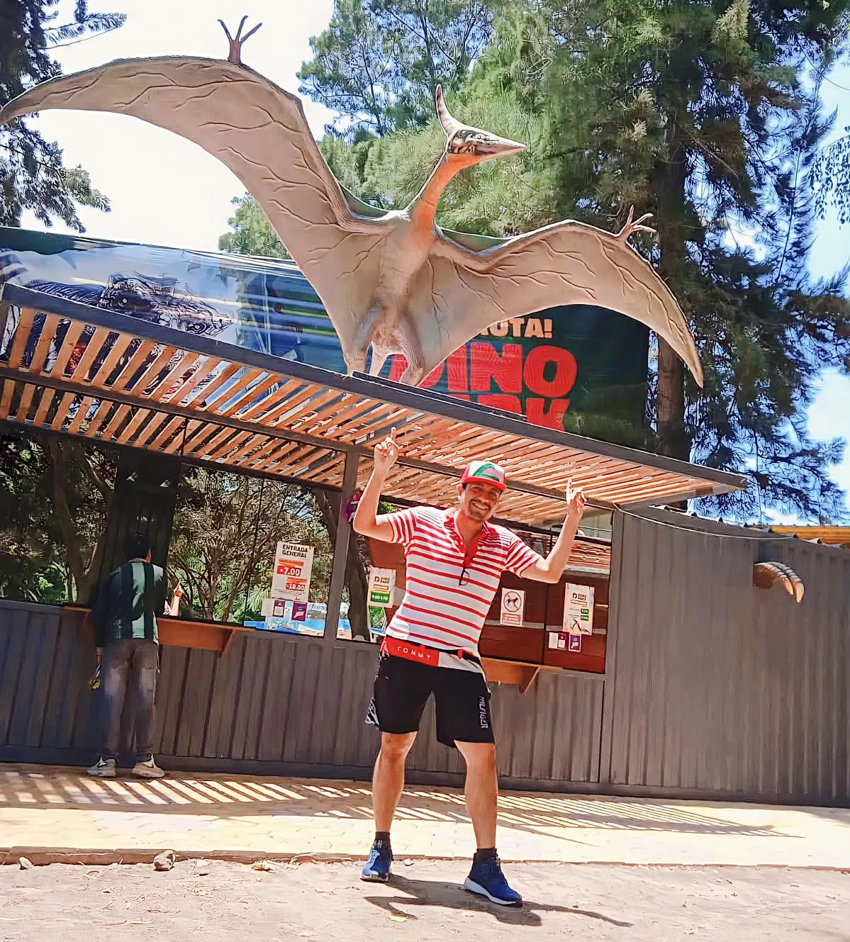 (29) the pterodactyl is one of my favorite dinosaurs , what is your ? 🦖