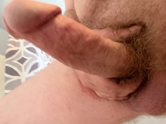 any ladies wanna flirt with my man? we’re a open couple.😈