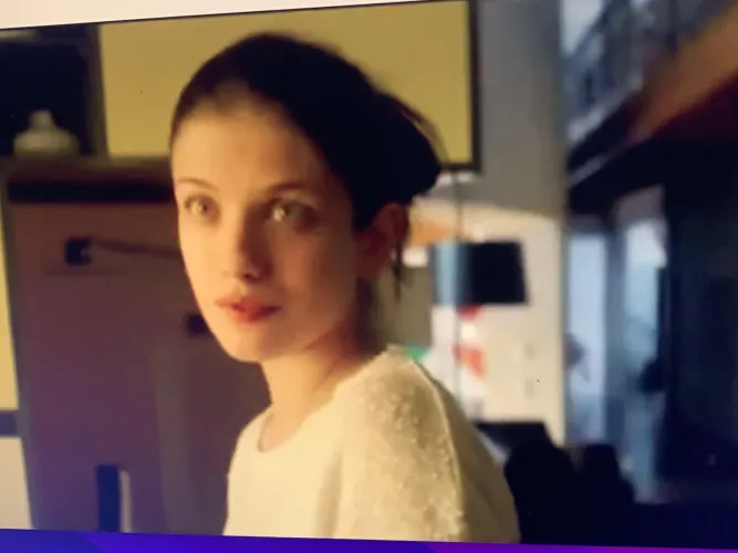 Anybody know who this actress is?