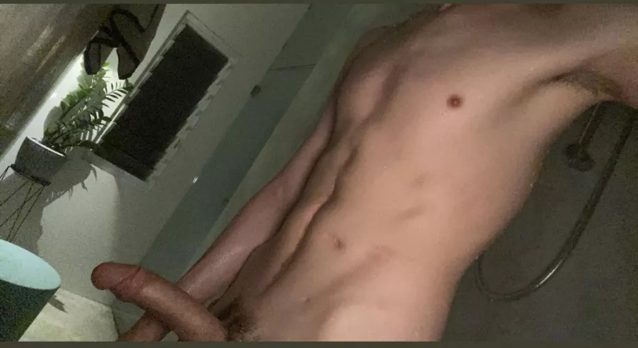 Anyone wanna hop in the shower with me? 🍆🍆🍆