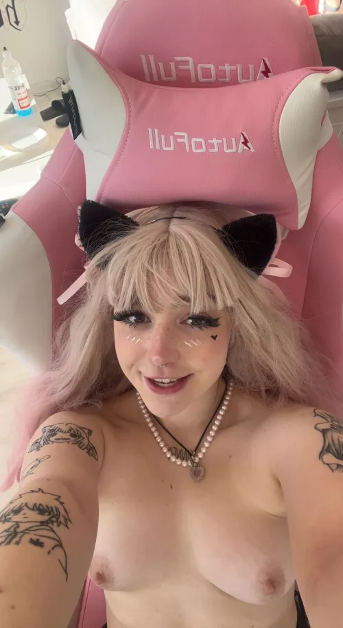 are you into real punk girls?