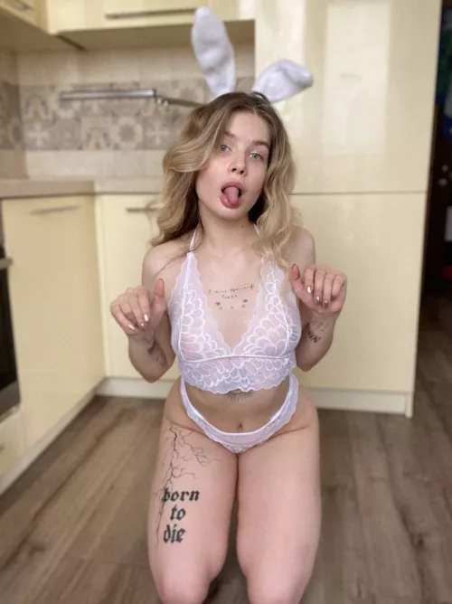 Bunny is waiting for a dose of hot sperm 💦🐰