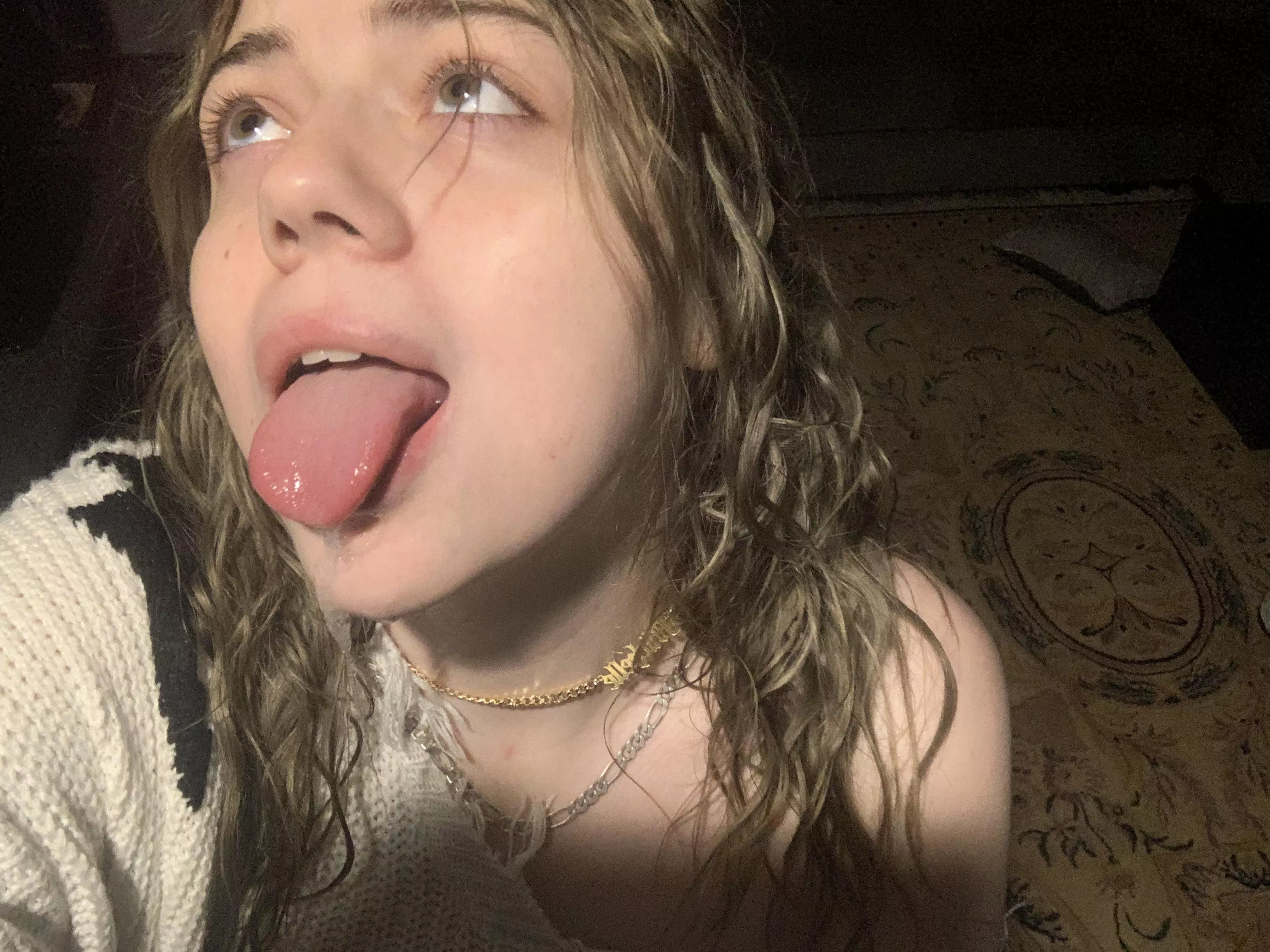 Can you aim for my mouth? 🤭😈