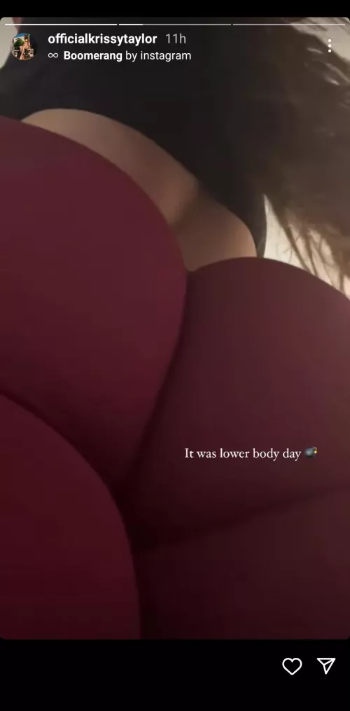 Couldn't imagine seeing these cheeks in the gym