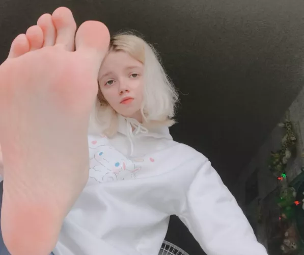 do you mind be a rug for my feet?