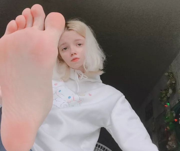 do you mind be a rug for my feet?