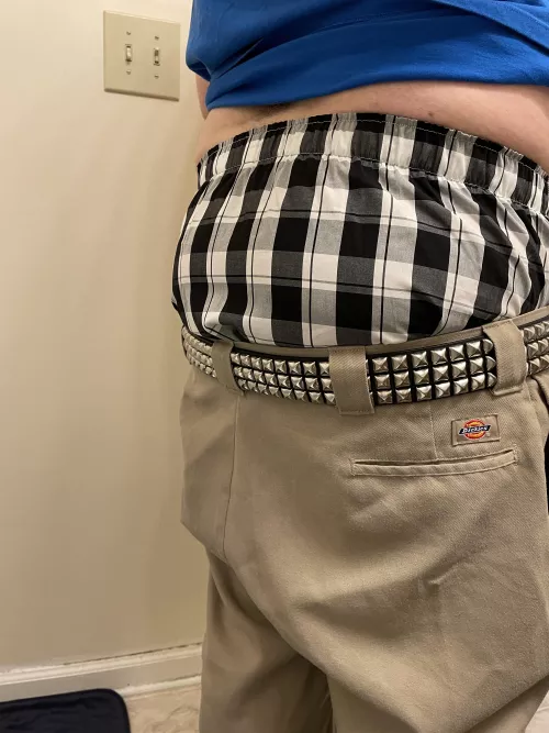 Early 2000s punk vibe