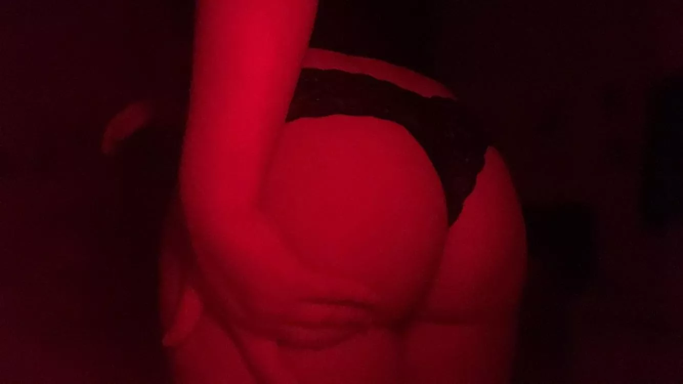 first time taking pictures like these, what do you think? 21F🥺💗