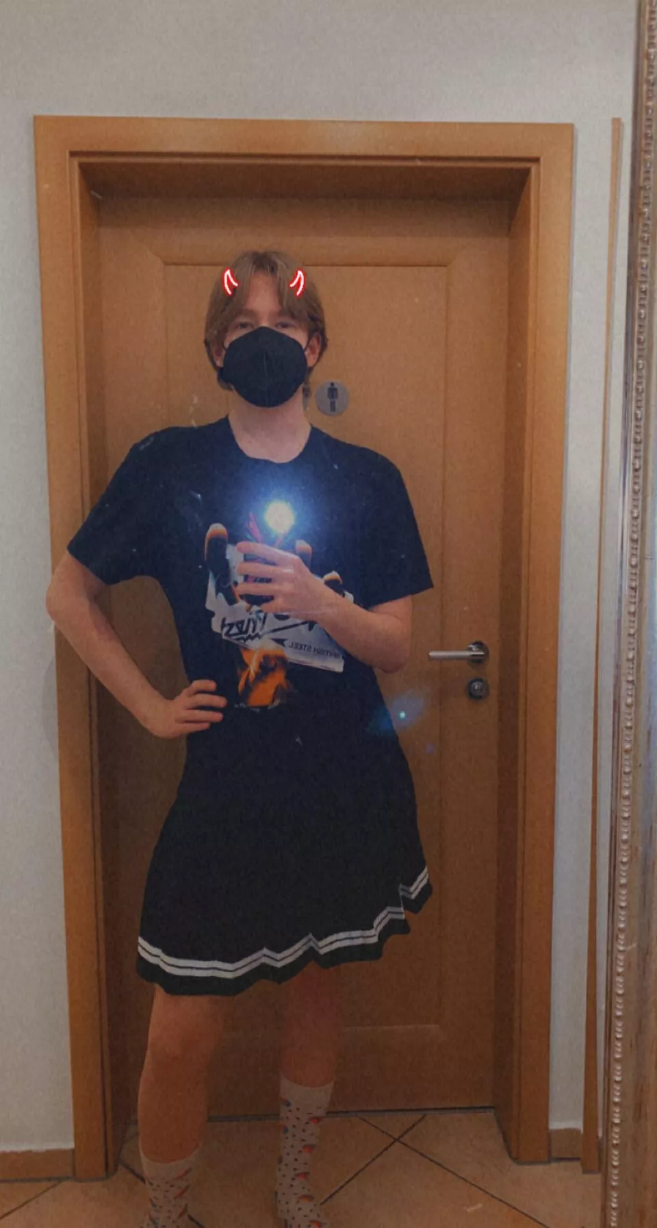 Giving out free hugs 🤗❤️