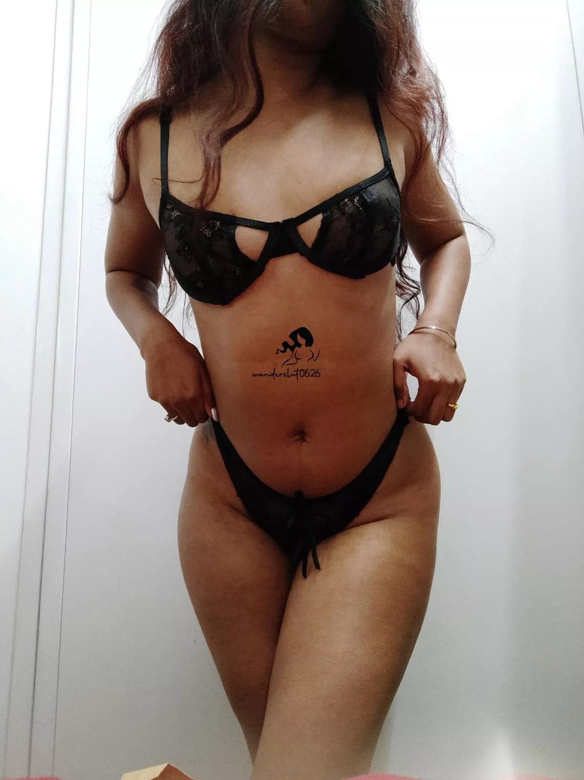 Goal: Wi[f]e the sluttiest of all!