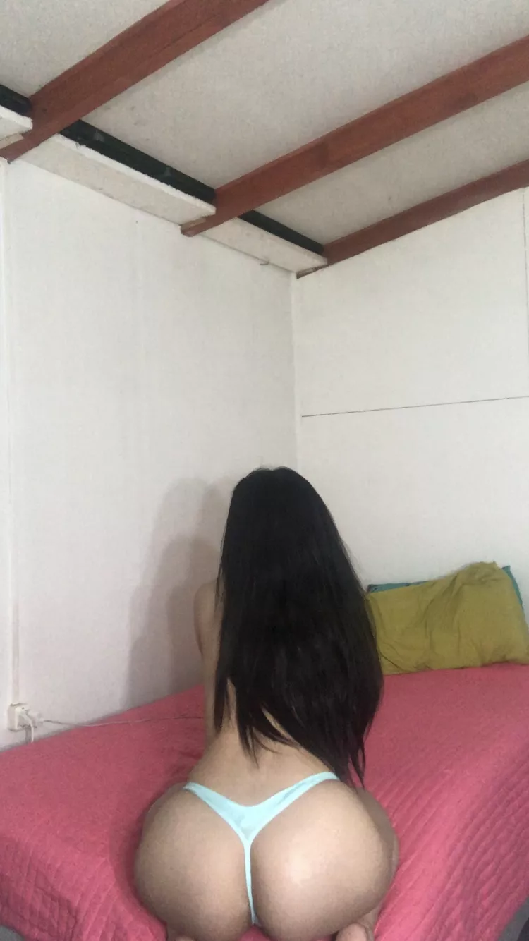 Going in position for Daddy...u ready?