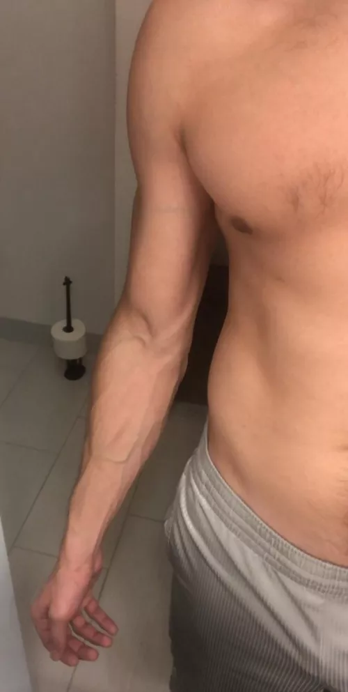 Had a good workout and my arms are on fire…