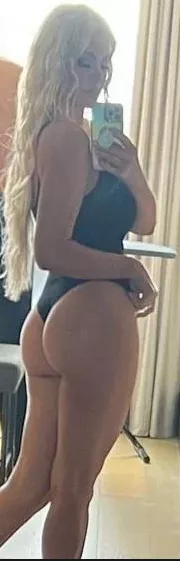 Happy Birthday to Maryse Mizanin (Ouellet)