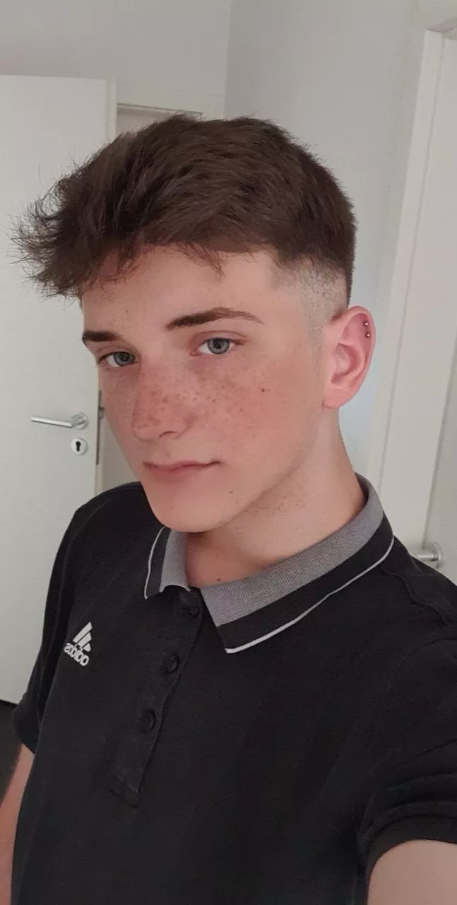 Hellow, any blizzard games gamers here :)