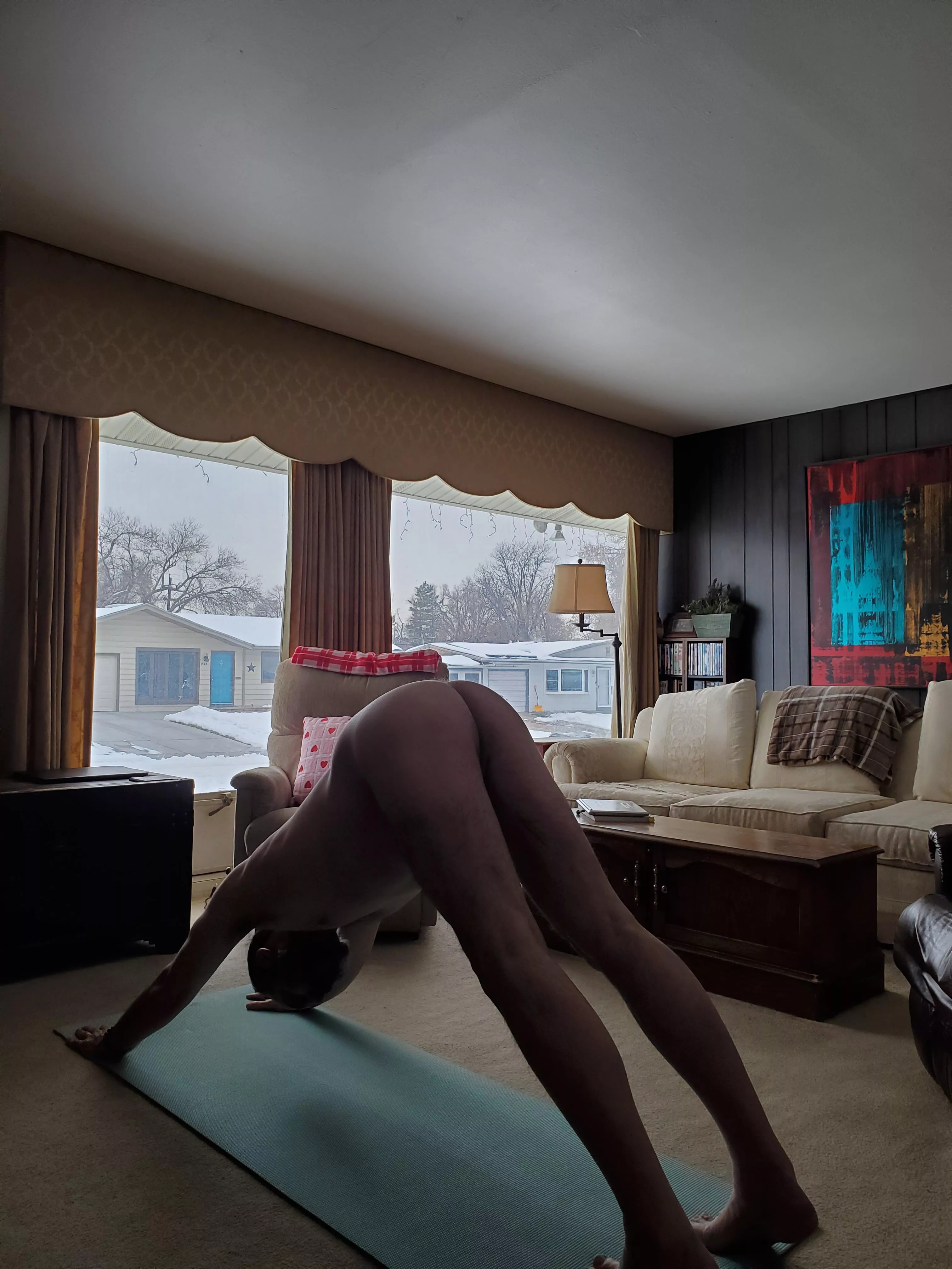 How about some Saturday morning naked yoga💖😘🧘‍♂️🕉