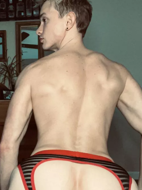 How is this view from the back? 😏