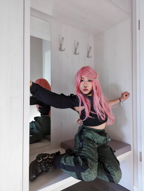 I am in Love with my new arm accessoires. I think it matches perfectly to my Outfit🥰