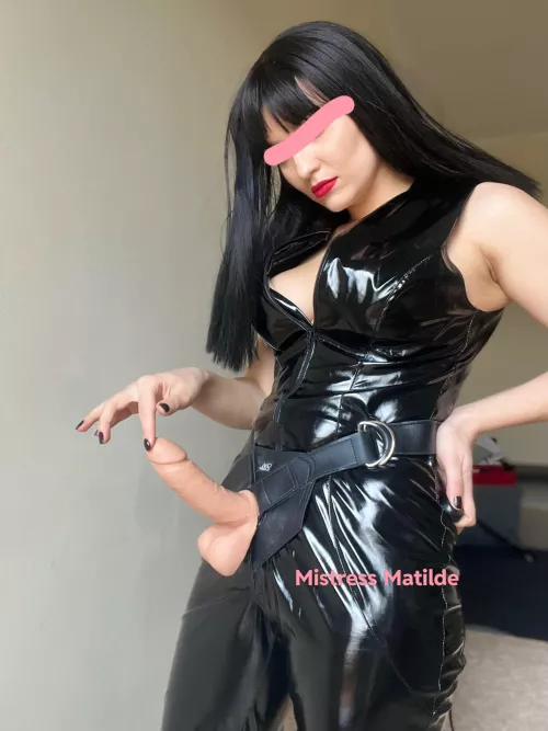 I can ride your face 🤭