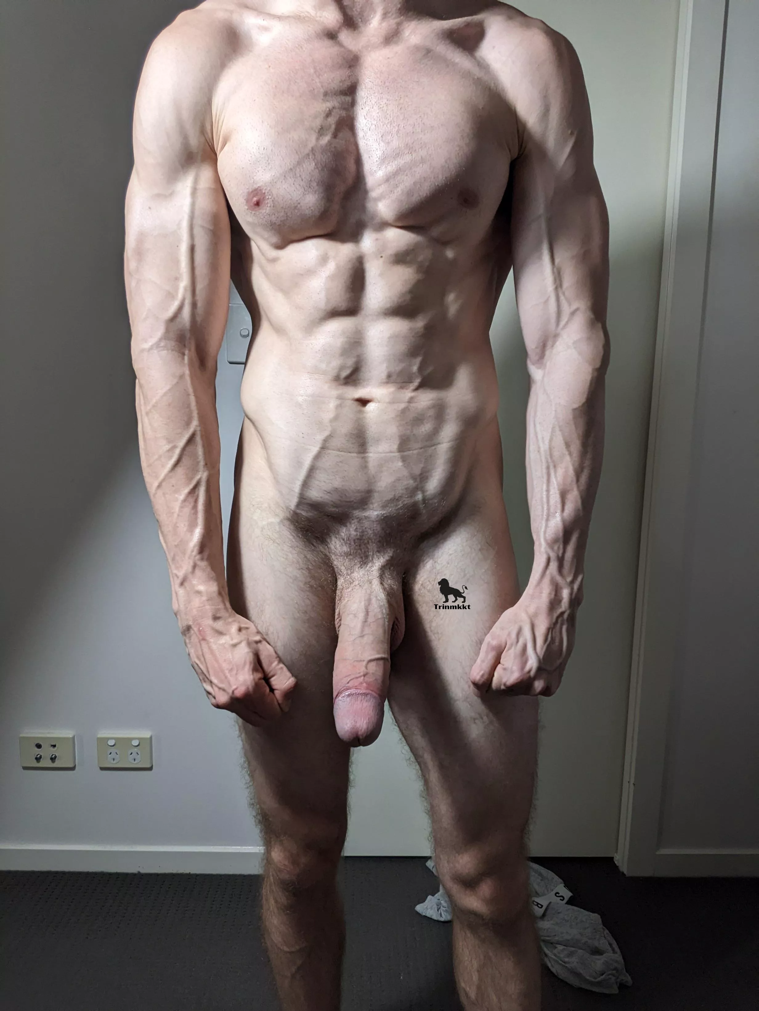 I hope you like your men veiny ⚡️