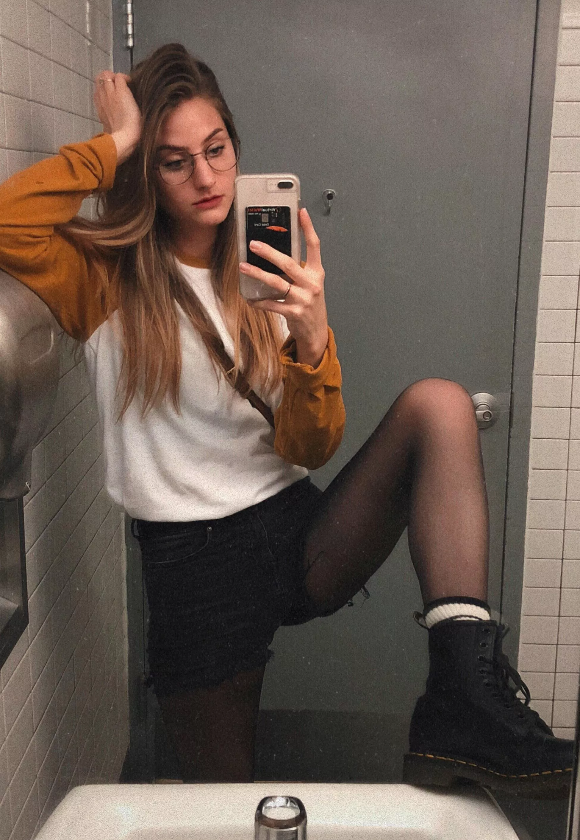 I only take pics in classy places