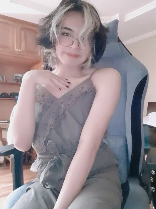 I shaved mi arms and I feel so femenine c: