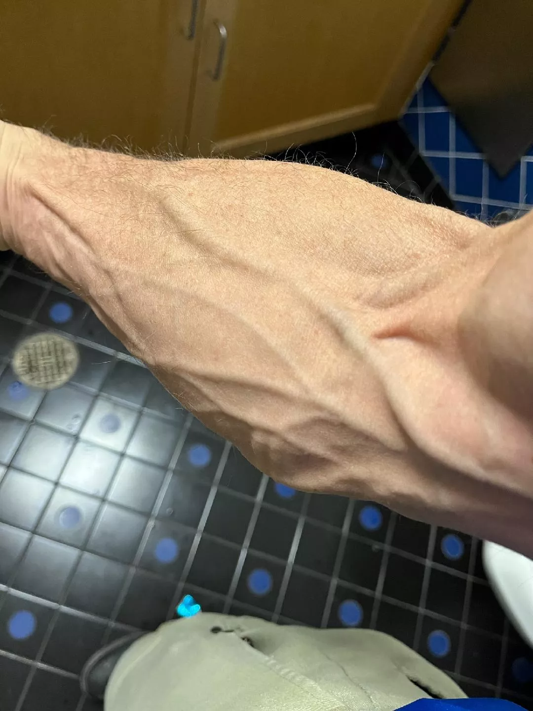 I think this belongs here. How my husband tells me he wants some schmexy in a text.