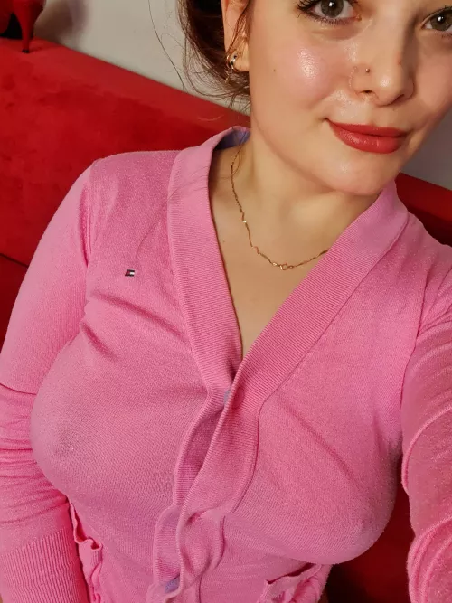 Ignore my pimple! f20