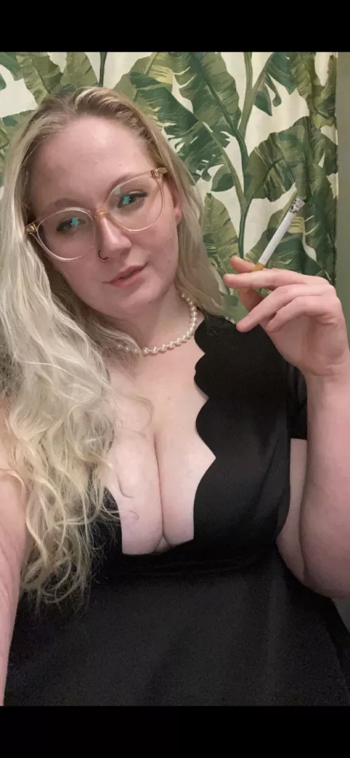 Late night smoke 💨