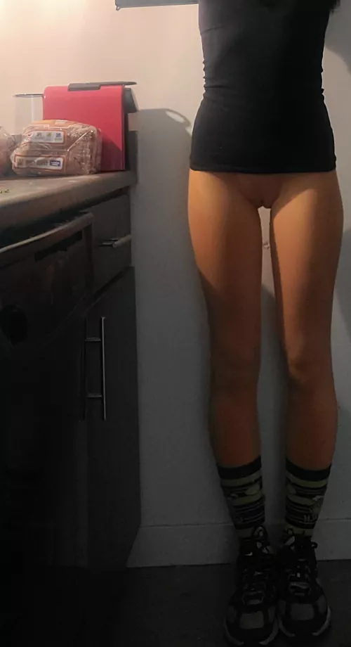 little legs about to go on a midnight run ✨