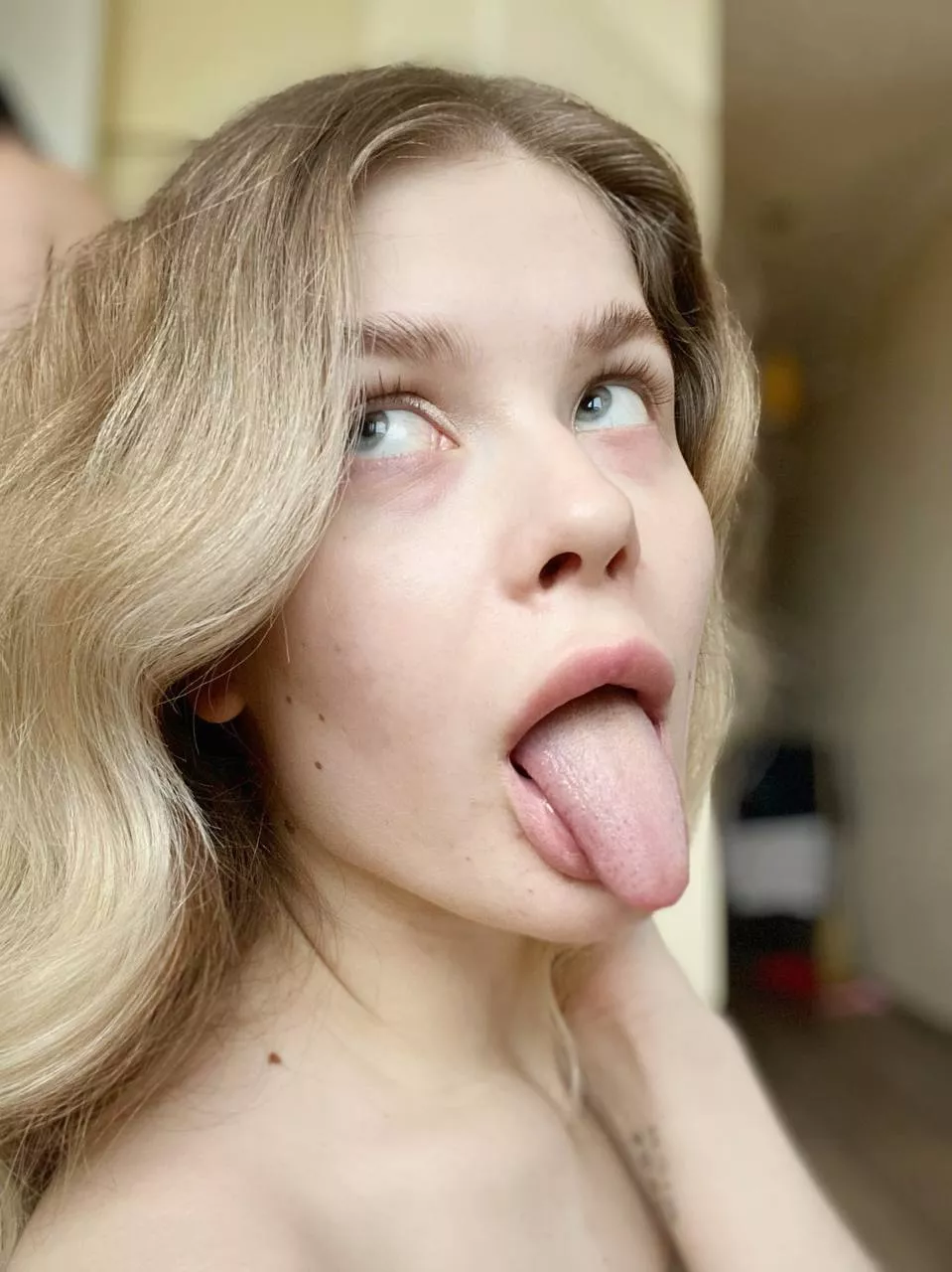 make me open my mouth wider 😈