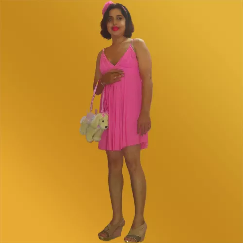 posing with my cute doll ❤❤Will you take me out with you?