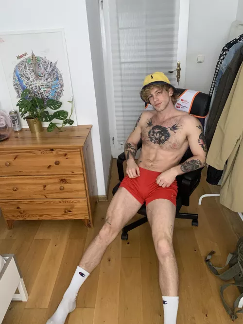 Pretty comfy but would rather sit on u…