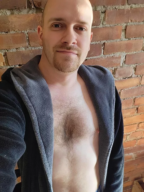 refusing to wear pants this weekend