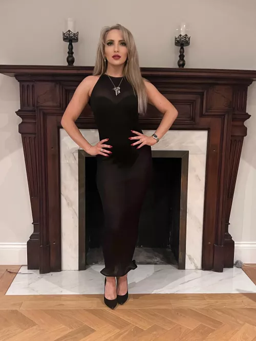 Skintight Givenchy 💋