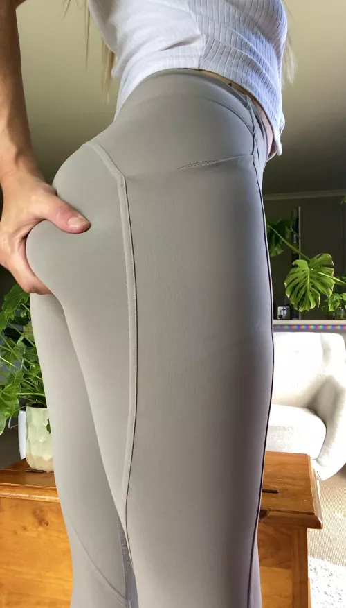 Take me! …. To Lululemon