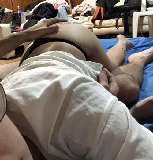 the spanking of your friend brings me addicted