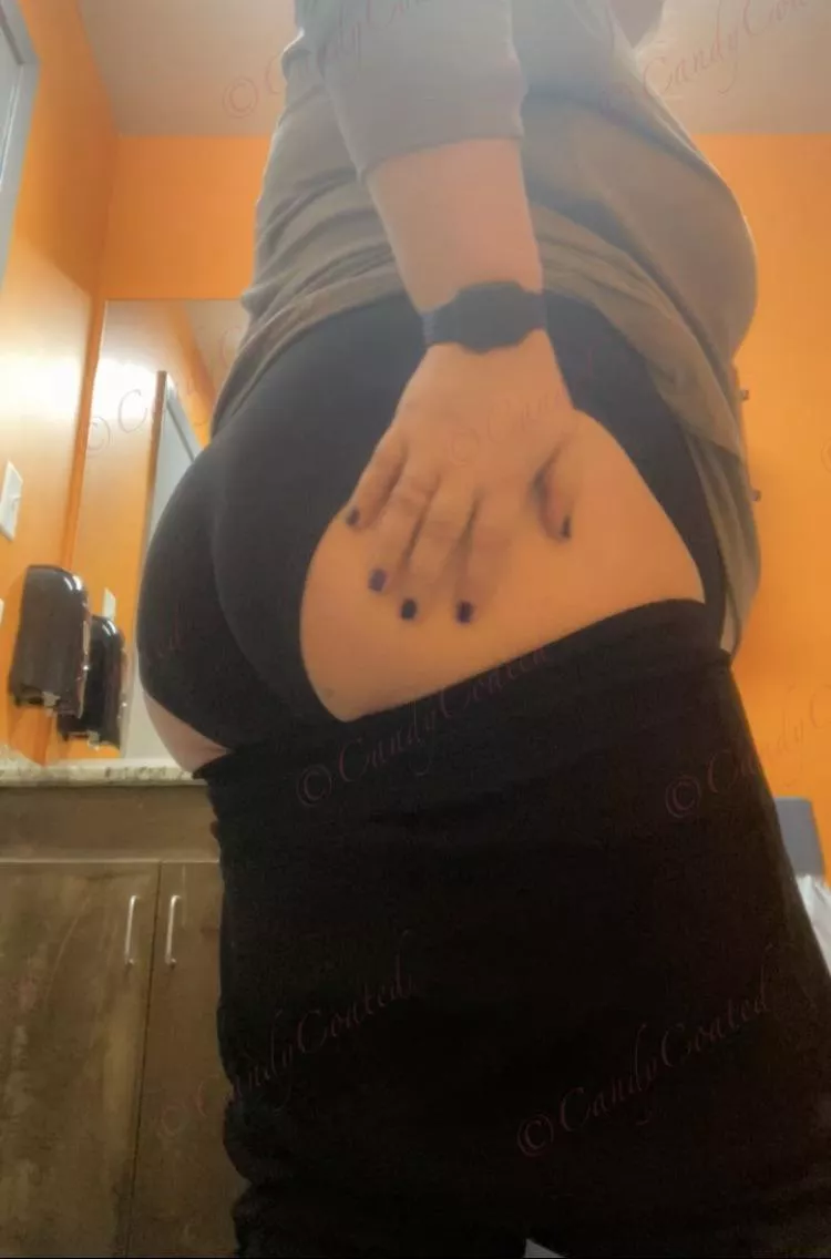 These black fullbacks soaked up all my sweet goodness today during my workout 😛 [selling]