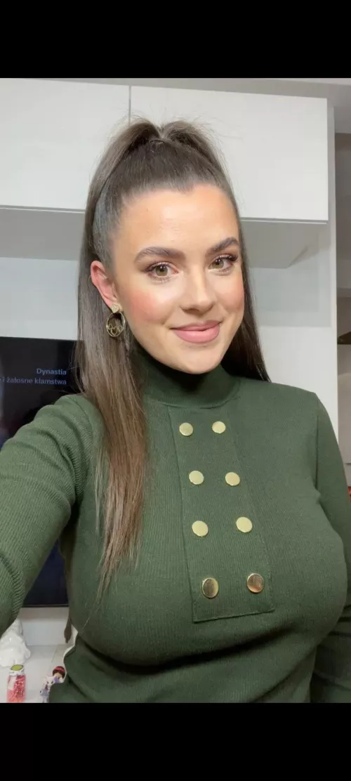 what you looking at?