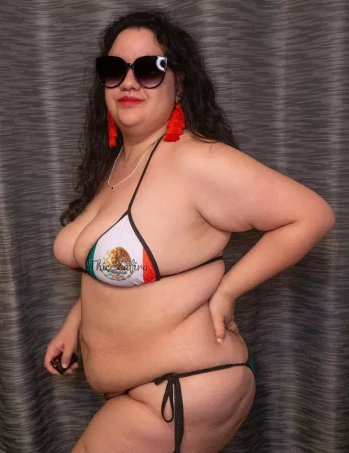 Who is ready for the summer? I know I am.