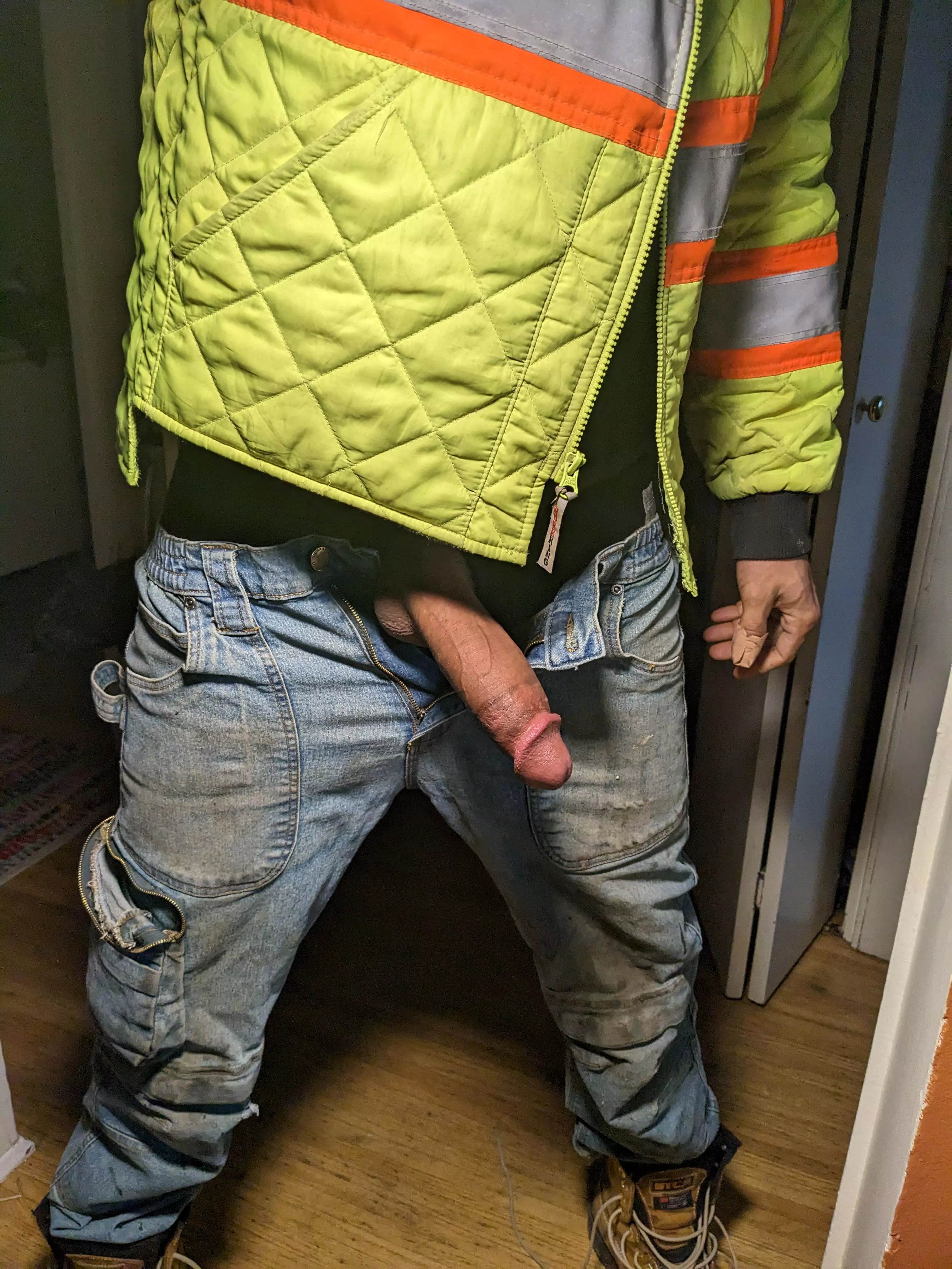 Who knows what your coworker is packing 😜