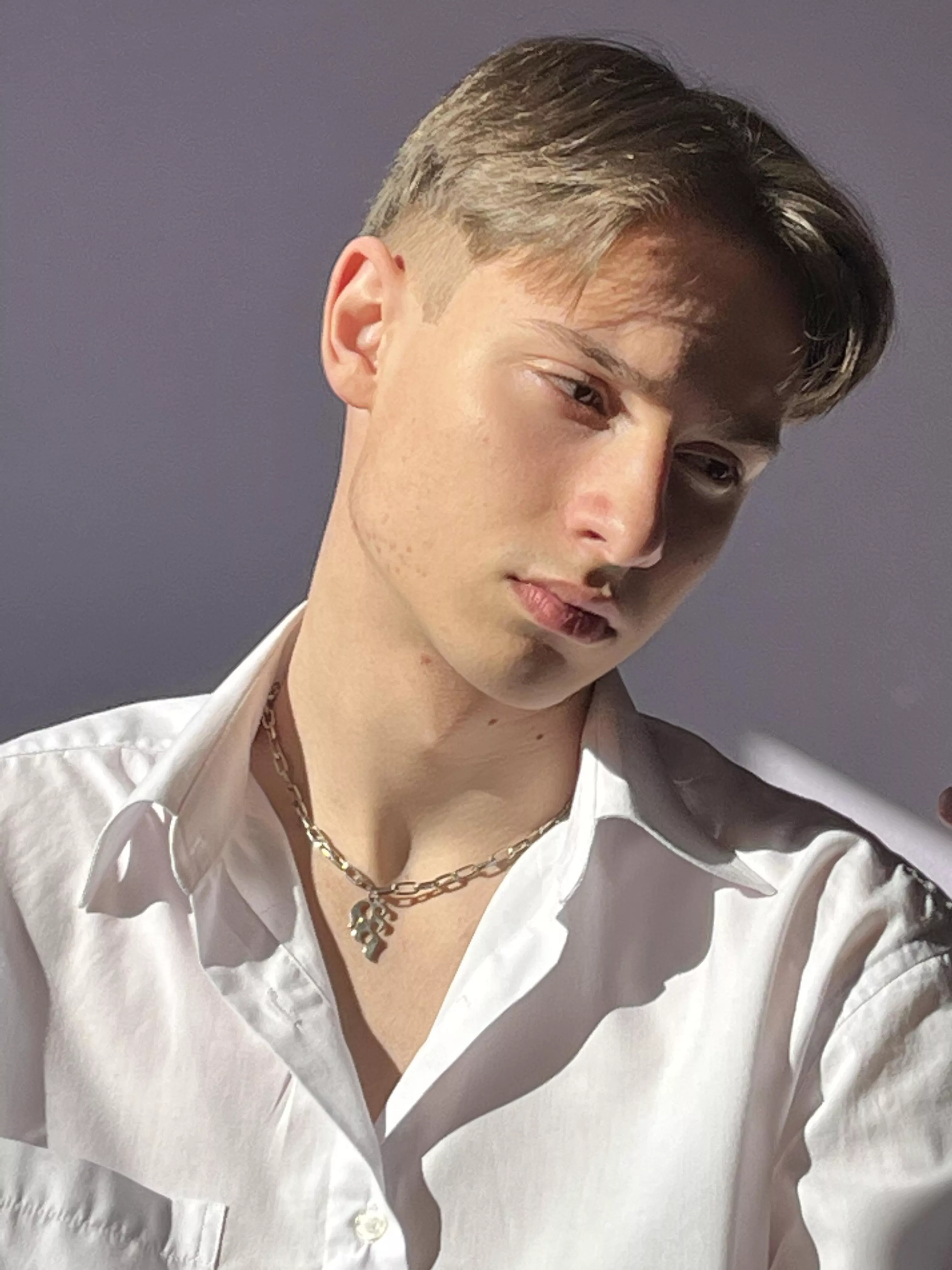 19 yo looking for chat and longterm buddies, face+++ sc:dragosonadragon