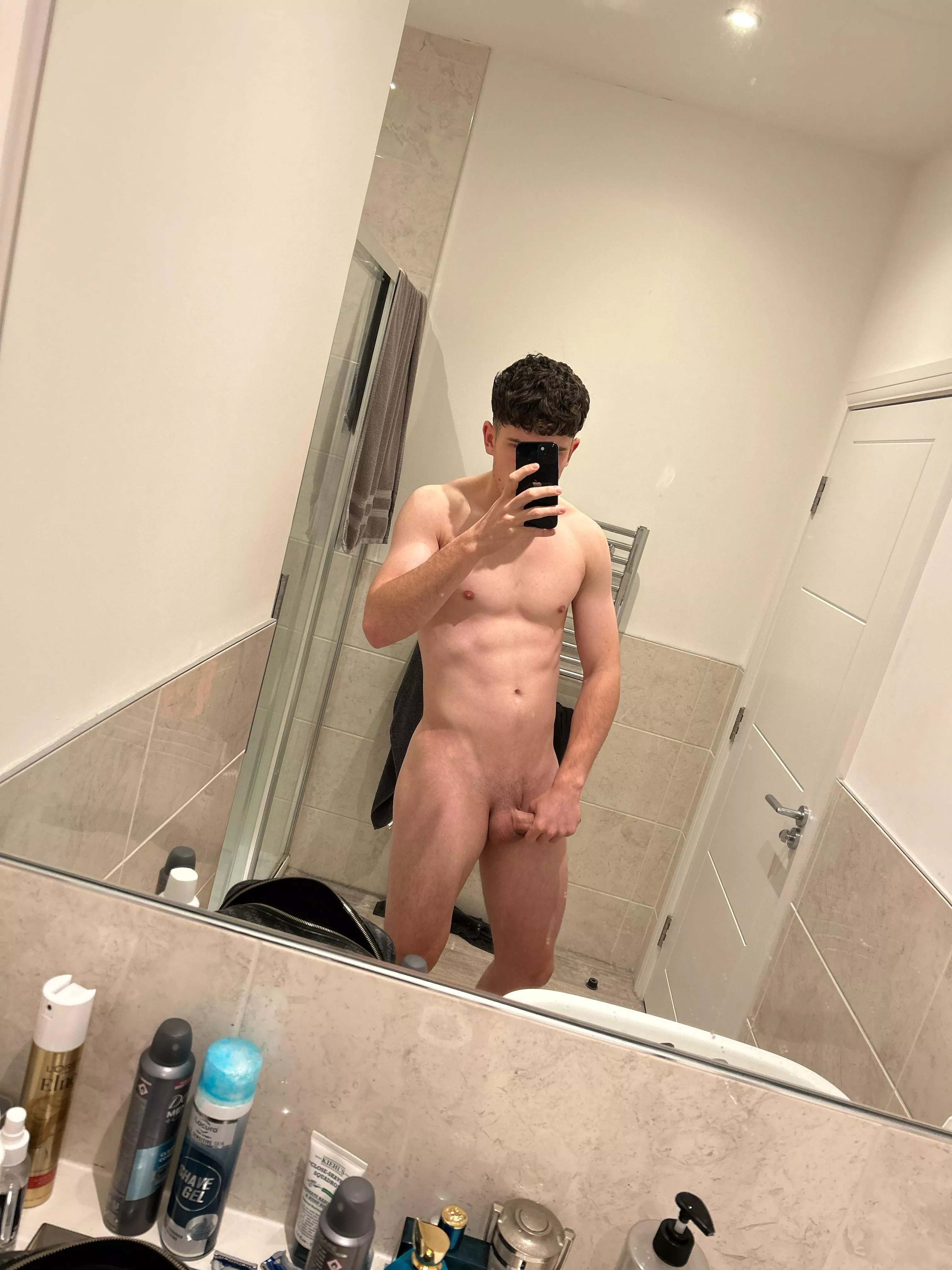 21|Top. Need a bottom to make me cum asap. Z_123689