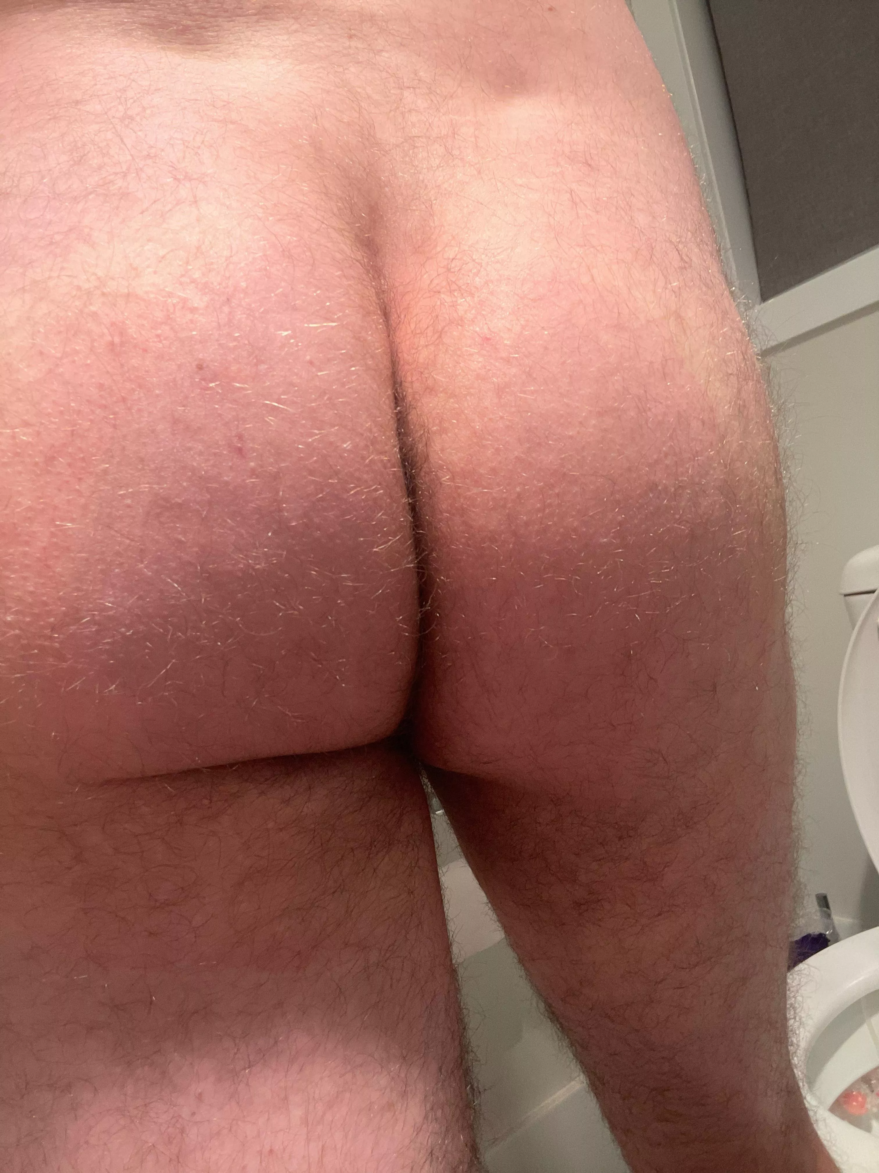 24 m aussie looking for hung hmu sweetcherries87