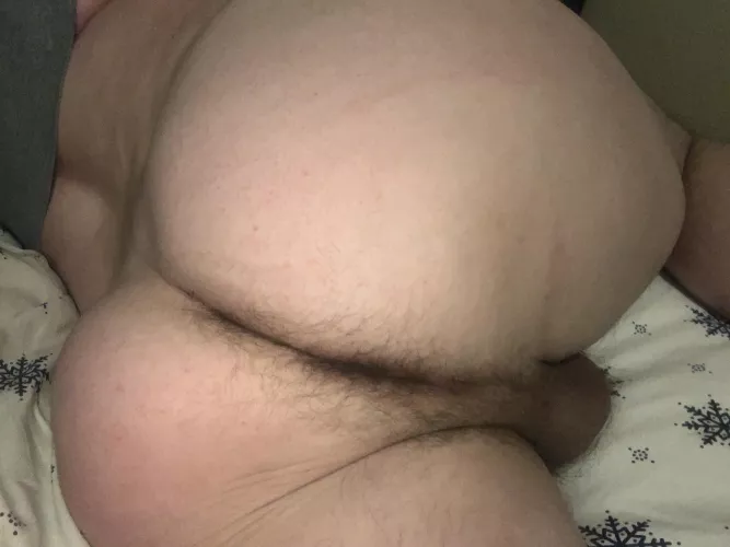 [25] I need something huge 😏