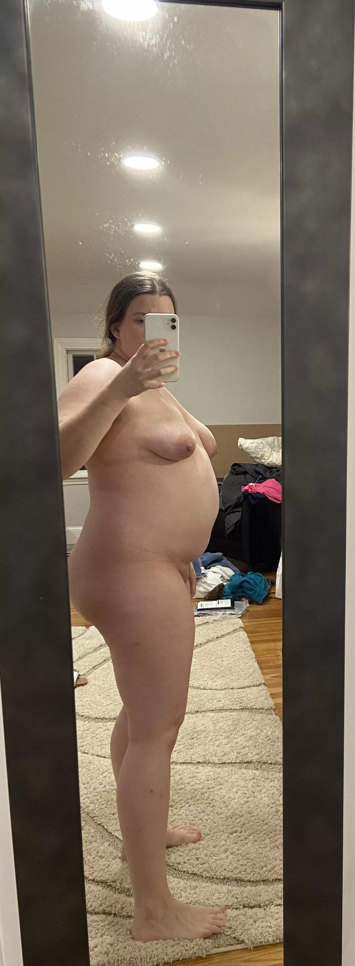 32F 204 lbs 24 weeks pregnant.