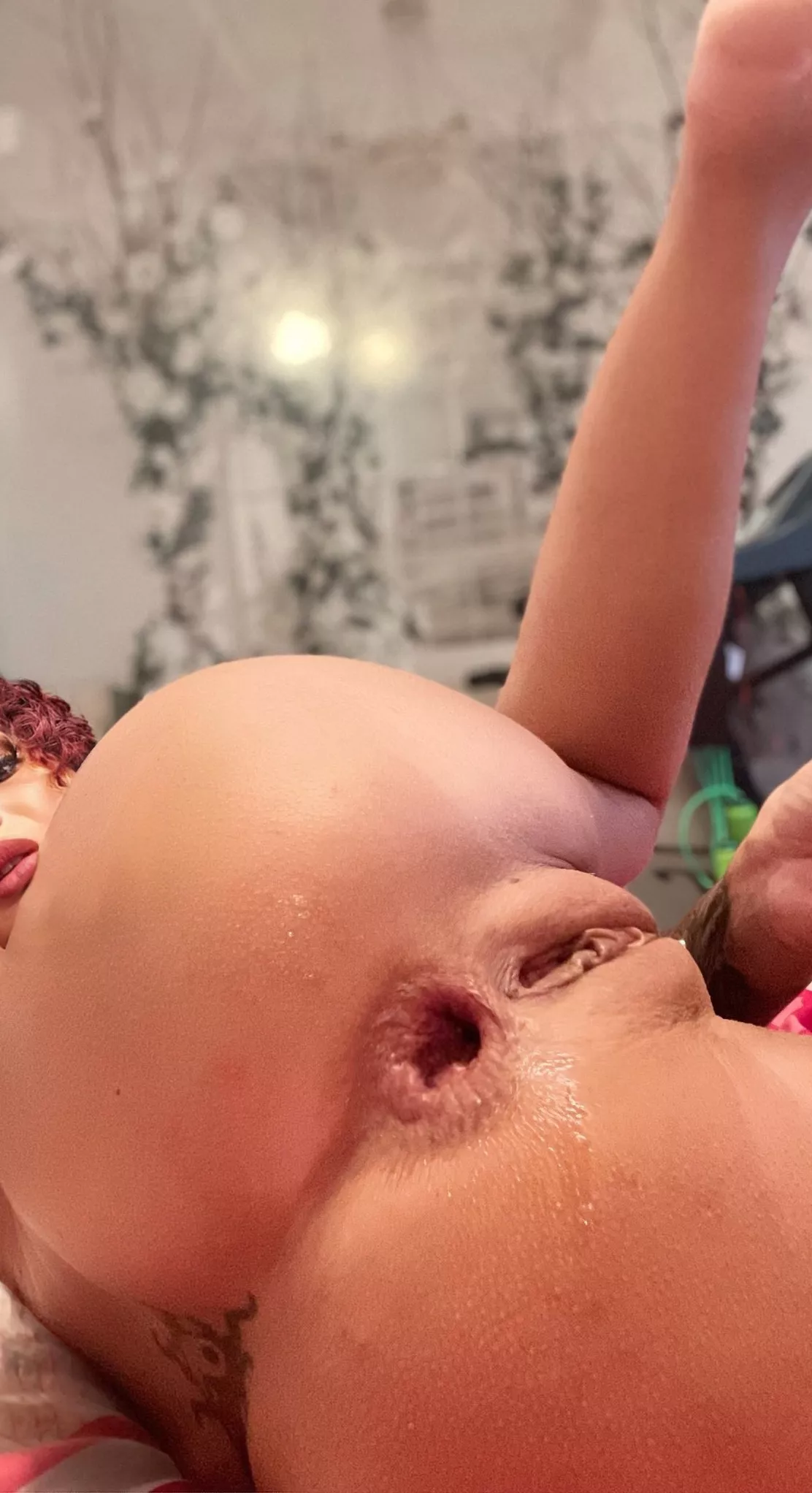 40 minutes of anal and now the hole won't close