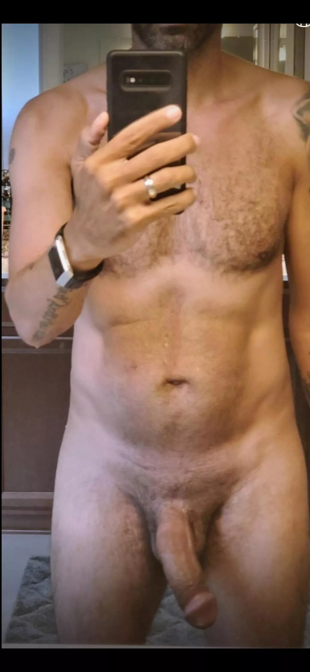 44(m), give me your honest rating, please!