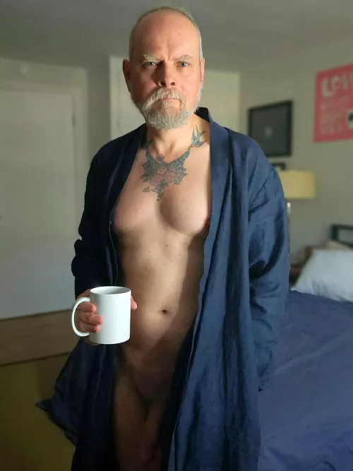 (57) Sunday morning coffee